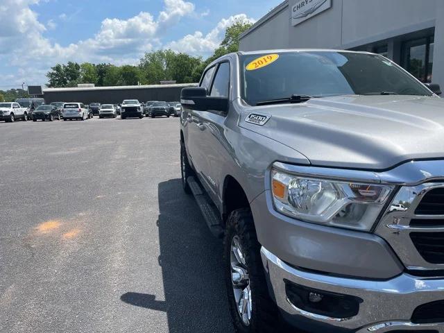 2019 RAM 1500 Big Horn/Lone Star Crew Cab 4x4 57 Box