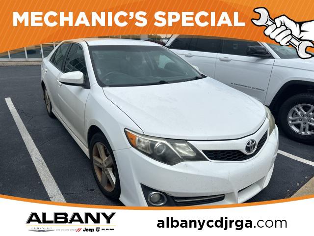 2013 Toyota Camry SE