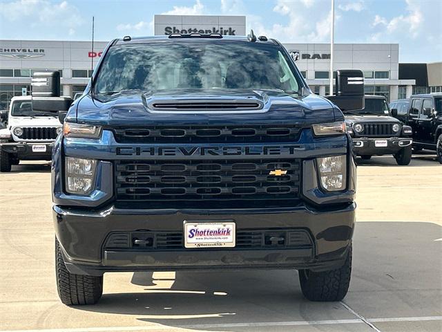 2022 Chevrolet Silverado 2500HD 4WD Crew Cab Standard Bed Custom