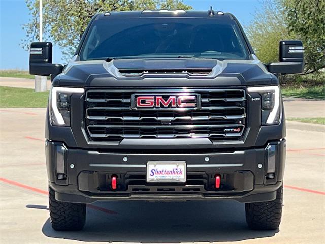 2024 GMC Sierra 2500HD 4WD Crew Cab Standard Bed AT4