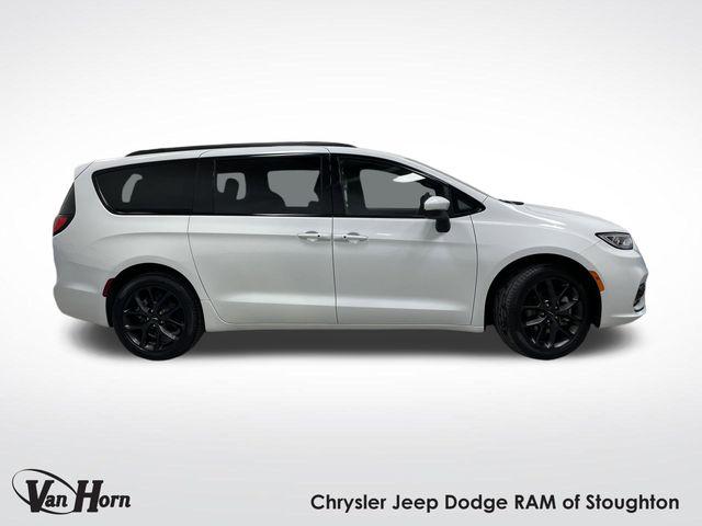 2023 Chrysler Pacifica Touring L AWD