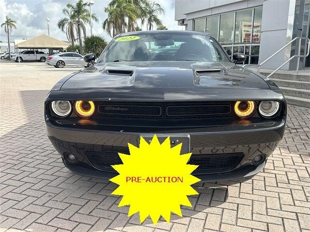 2022 Dodge Challenger SXT