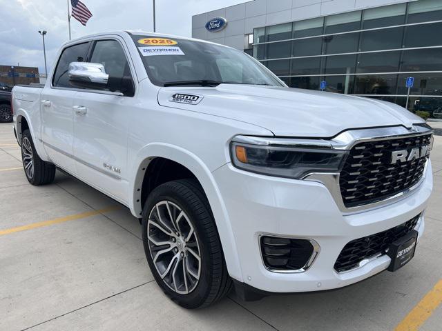 2025 RAM 1500 Tungsten Crew Cab 4x4 57 Box