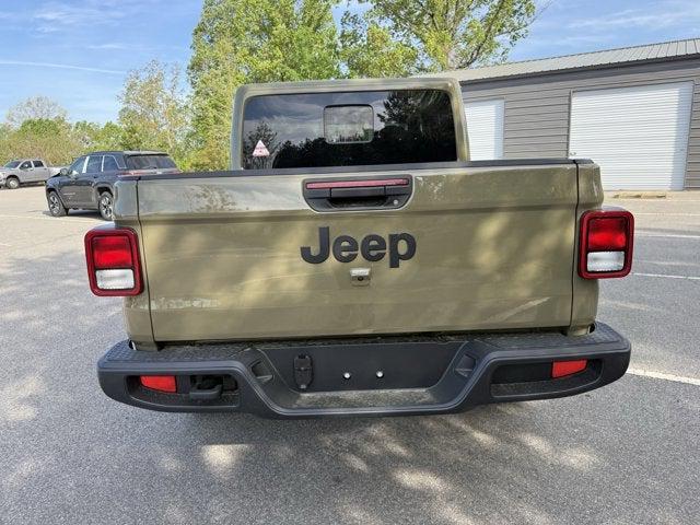 2025 Jeep Gladiator GLADIATOR NIGHTHAWK 4X4