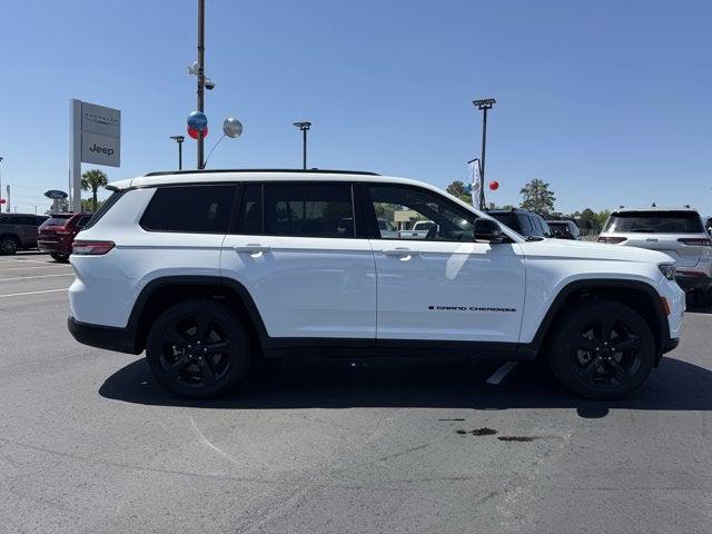 2023 Jeep Grand Cherokee L Altitude 4x2