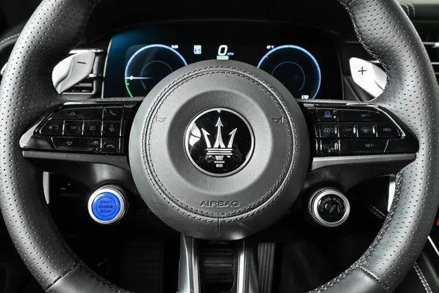 2025 Maserati Grecale Folgore Standard