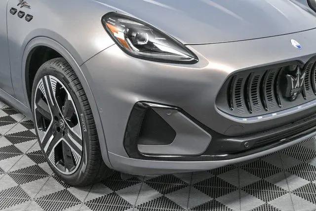 2025 Maserati Grecale Folgore Standard