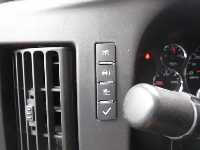 2019 Chevrolet Express LT