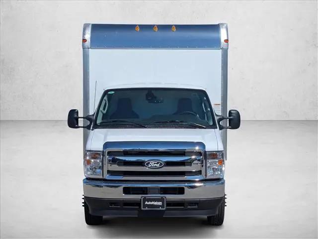 2026 Ford E-350 Cutaway E-Series Cutaway