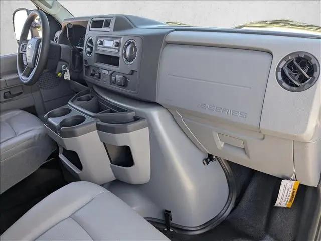 2026 Ford E-350 Cutaway E-Series Cutaway