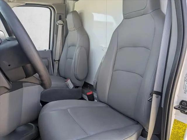 2026 Ford E-350 Cutaway E-Series Cutaway