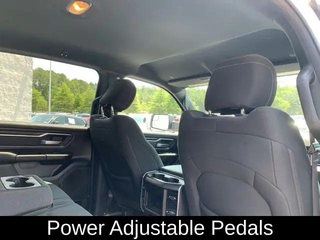 2022 Ram 1500 Big Horn Crew Cab 4x4 57 Box