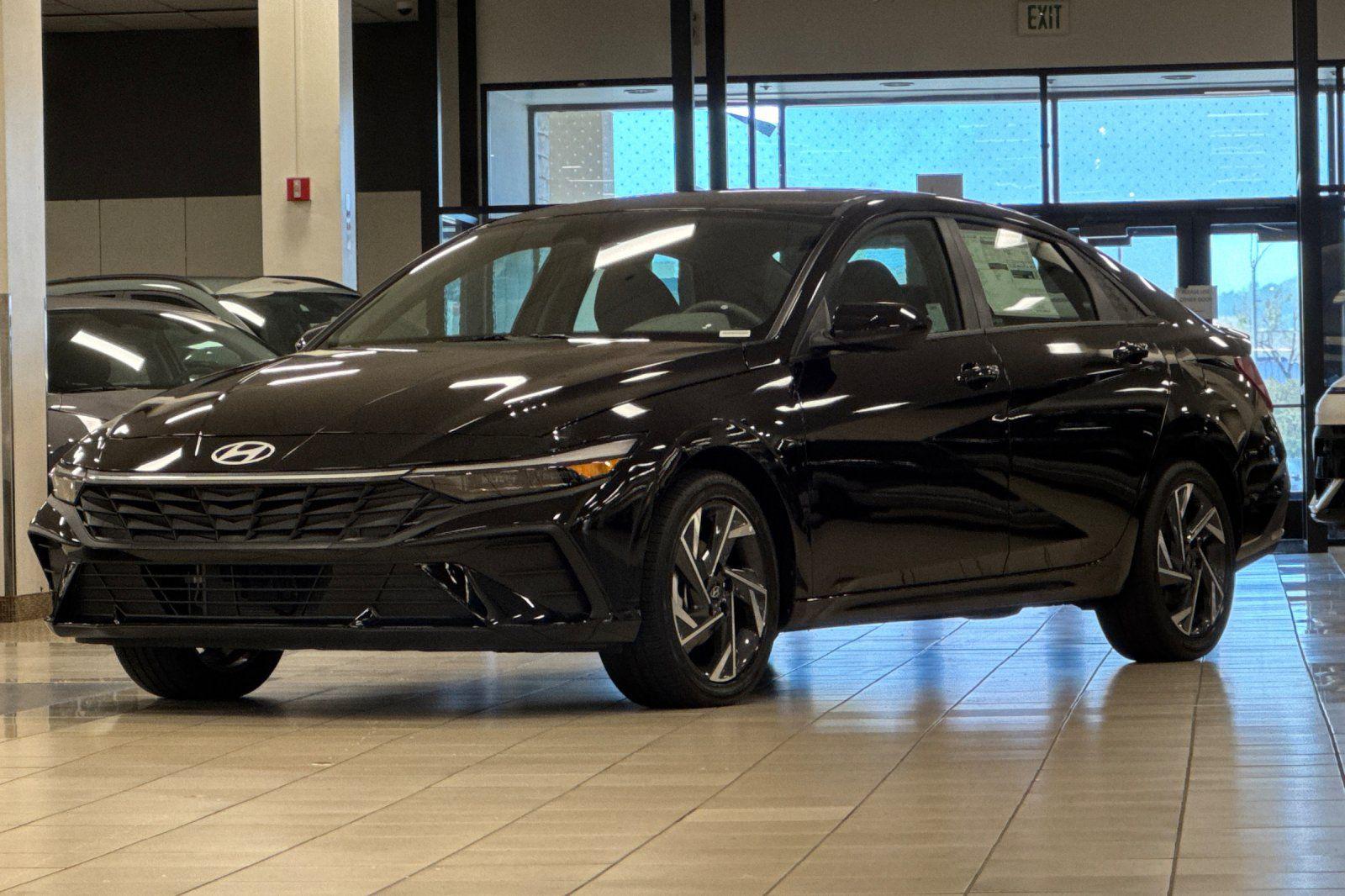 2025 Hyundai Elantra Blue - Photo 8