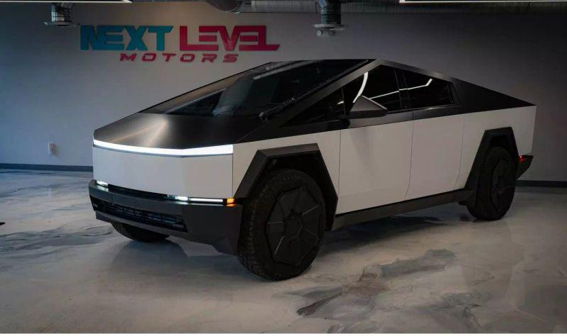 2024 Tesla Cybertruck Cyberbeast