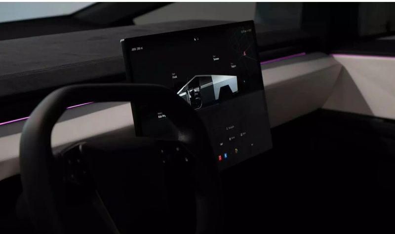 2024 Tesla Cybertruck Cyberbeast
