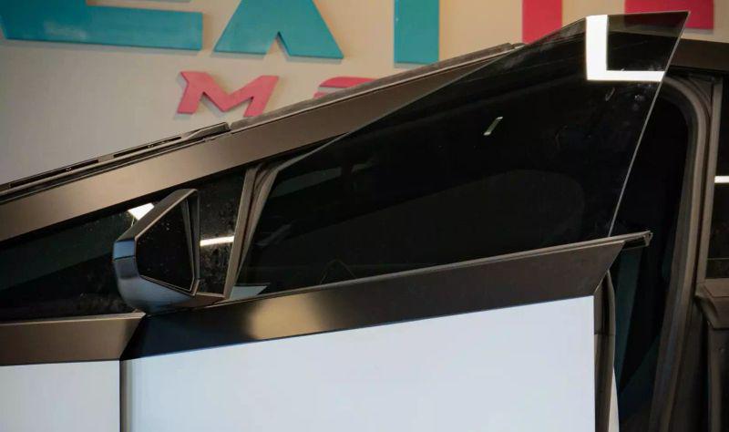 2024 Tesla Cybertruck Cyberbeast