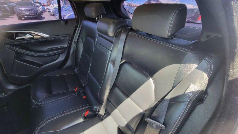 2018 INFINITI QX30 Premium