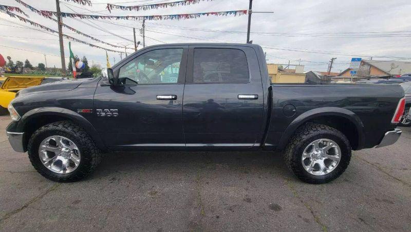 2018 Ram 1500 Laramie Crew Cab 4x4 5'7" Box