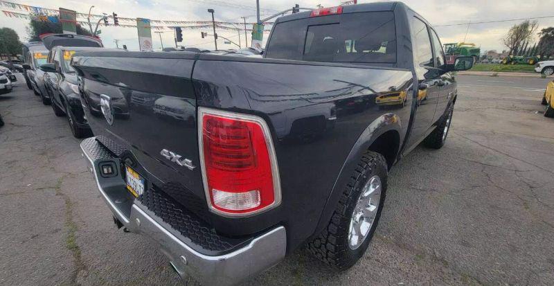 2018 Ram 1500 Laramie Crew Cab 4x4 5'7" Box