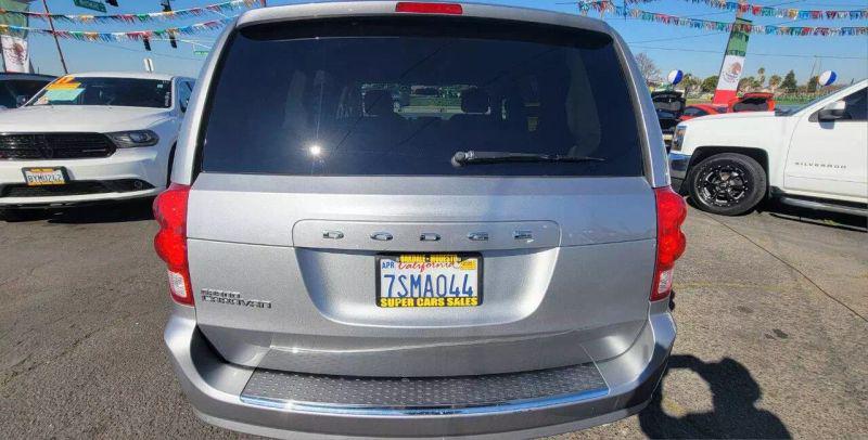 2016 Dodge Grand Caravan SE