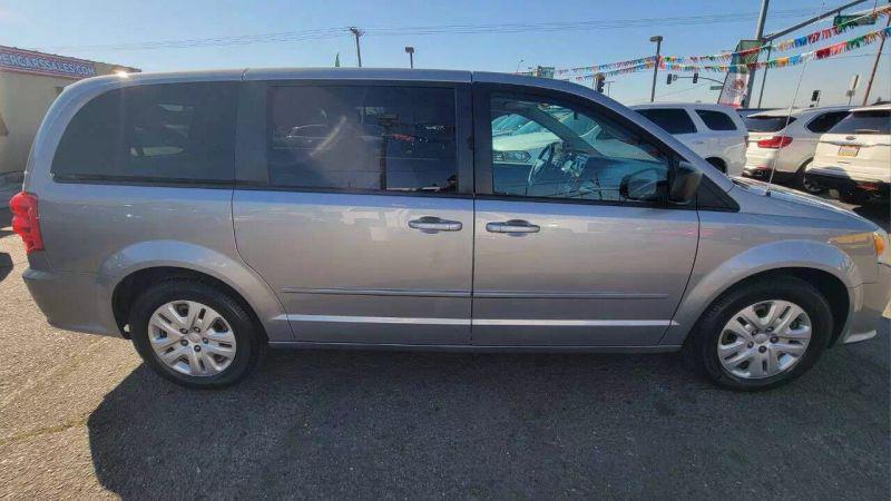2016 Dodge Grand Caravan SE