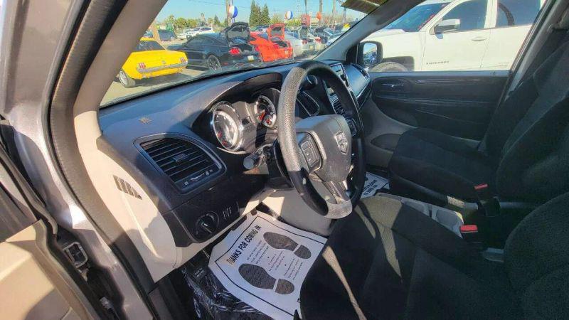 2016 Dodge Grand Caravan SE