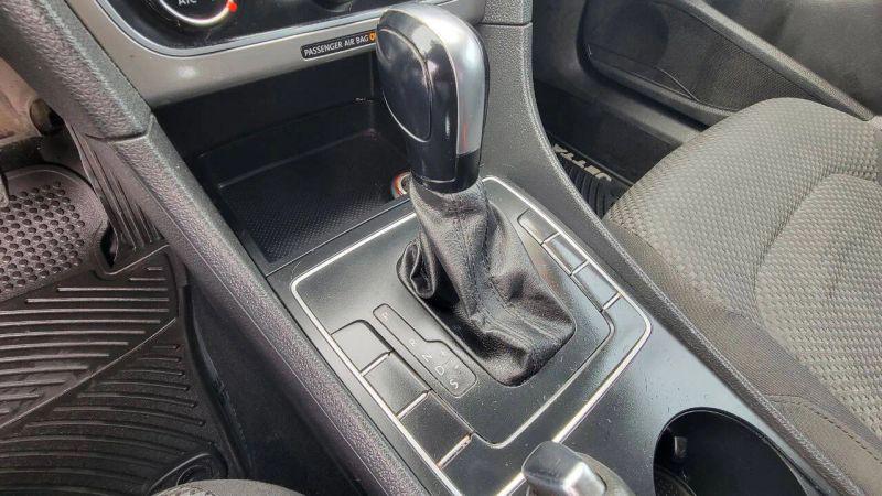 2013 Volkswagen Passat 2.5L S