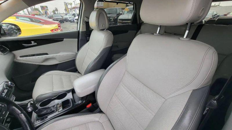 2016 Kia Sorento 3.3L SX