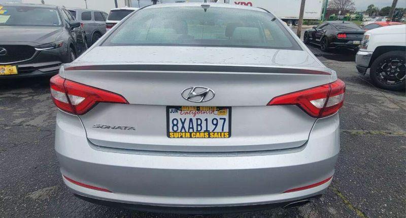 2015 Hyundai Sonata SE