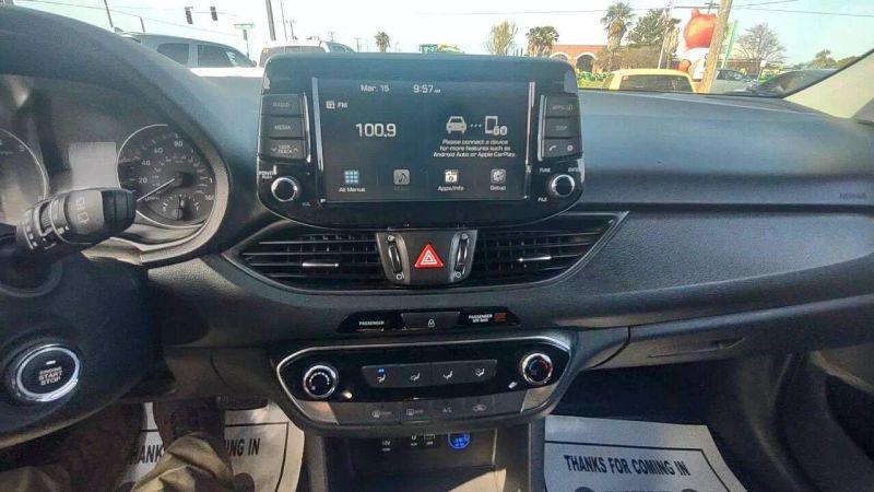 2019 Hyundai Elantra GT Base