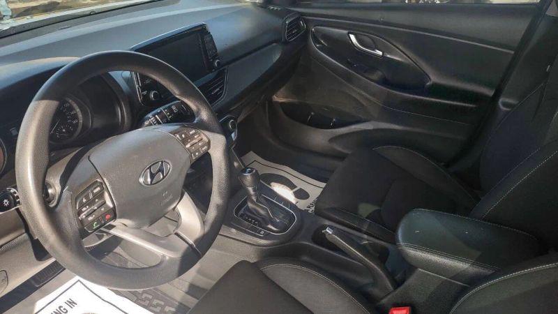 2019 Hyundai Elantra GT Base