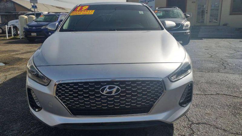 2019 Hyundai Elantra GT Base