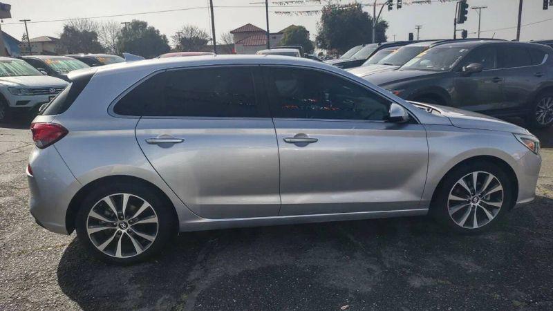 2019 Hyundai Elantra GT Base