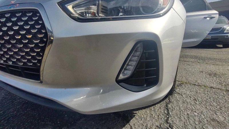 2019 Hyundai Elantra GT Base