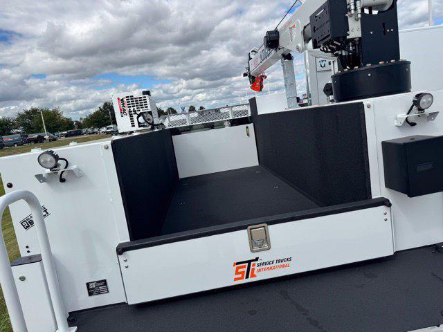 2025 Ram 5500 Tradesman/Big Horn