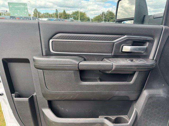 2025 Ram 5500 Tradesman/Big Horn