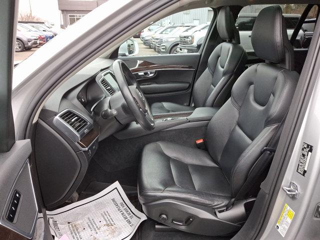 2018 Volvo XC90 T5 Momentum