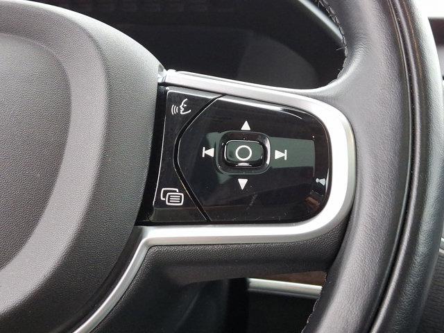 2018 Volvo XC90 T5 Momentum