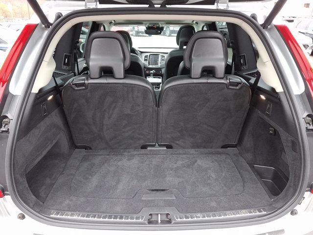 2018 Volvo XC90 T5 Momentum