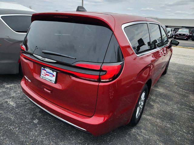 2025 Chrysler Pacifica PACIFICA SELECT