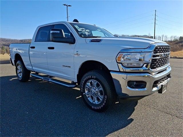2023 RAM 2500 Big Horn Crew Cab 4x4 64 Box