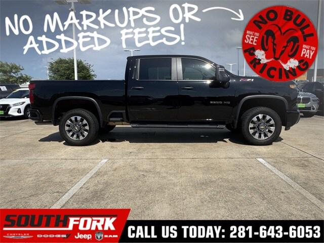 2024 Chevrolet Silverado 2500HD 4WD Crew Cab Standard Bed Custom