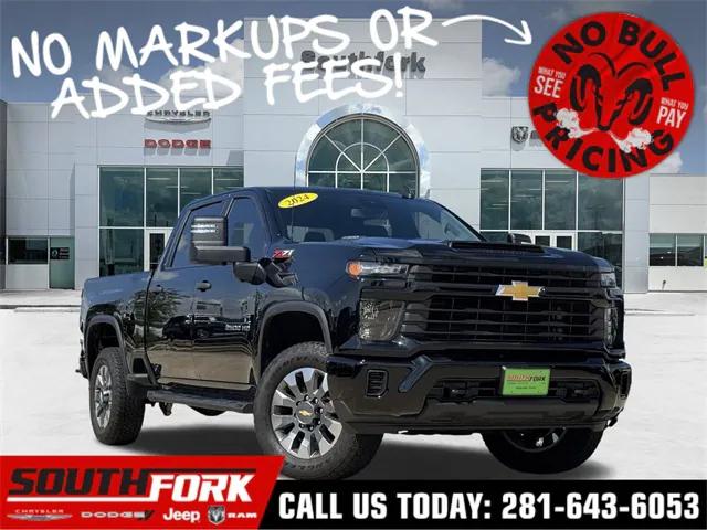 2024 Chevrolet Silverado 2500HD 4WD Crew Cab Standard Bed Custom