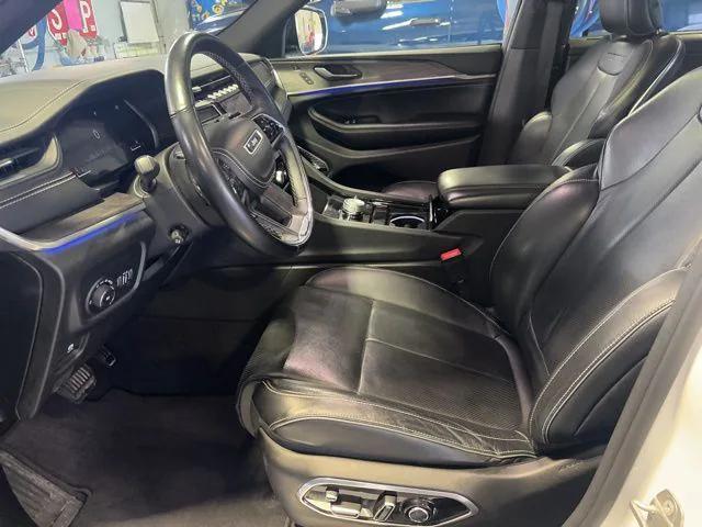 2022 Jeep Grand Cherokee L Overland 4x4