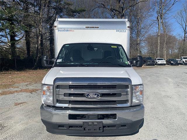 2026 Ford E-350 Cutaway 2026 FORD E-350 CUTAWAY CHASSIS 2DR 138 WB HD