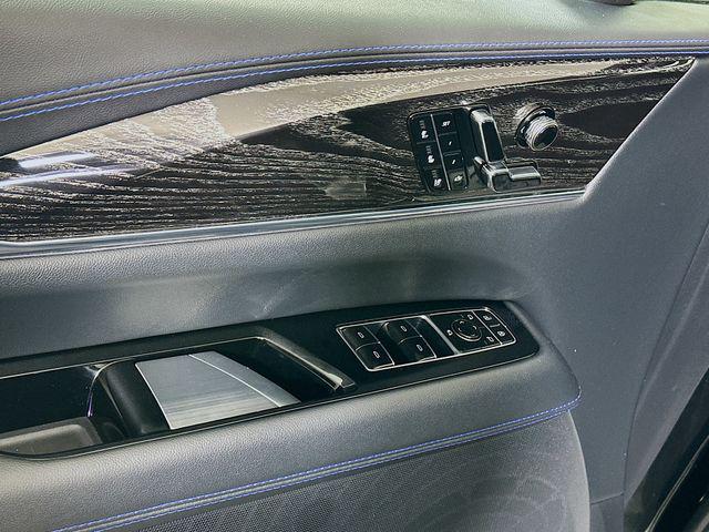 2025 Cadillac Escalade Luxury 1 AWD