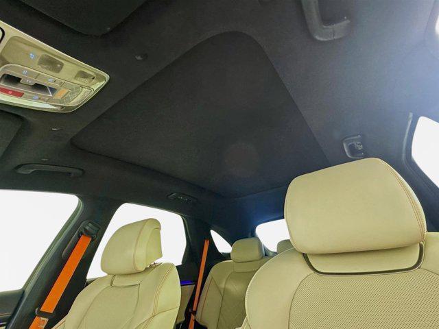 2026 GENESIS GV70 Sport Prestige - Photo 14