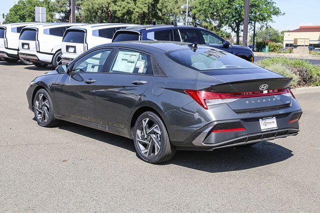 2025 Hyundai Elantra Hybrid SEL Sport