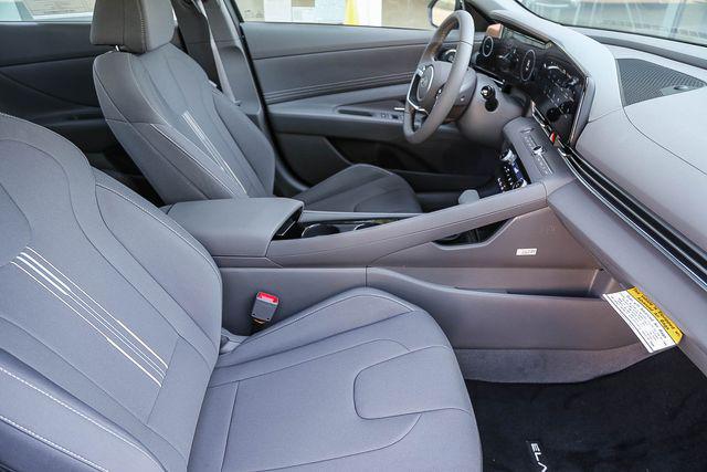 2025 Hyundai Elantra Hybrid SEL Sport
