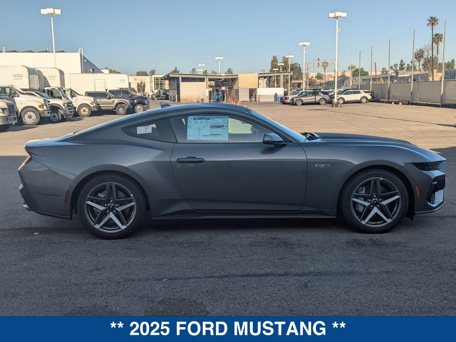 2025 Ford Mustang GT Premium